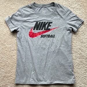 Women’s Nike Gray Short Sleeve Tee